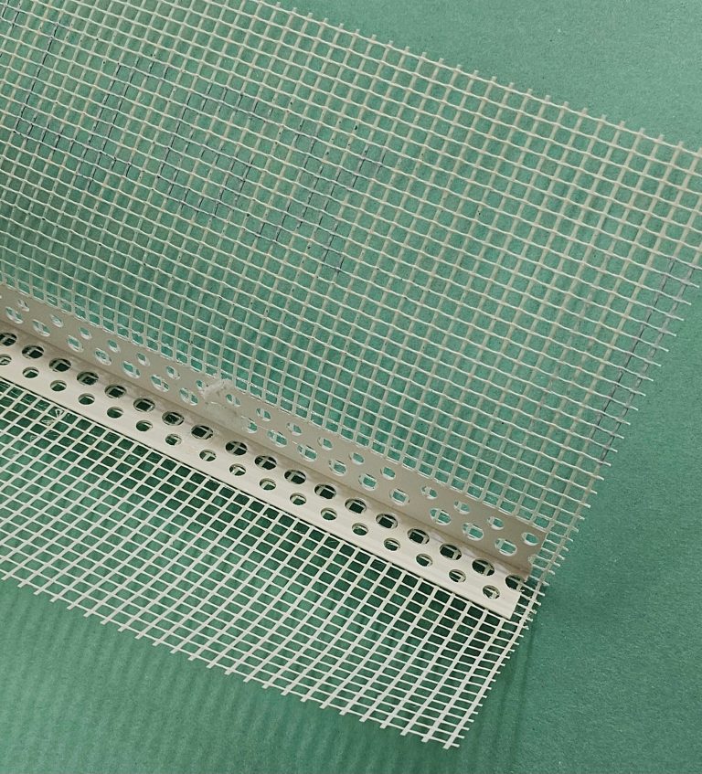 Hoekprofiel met gaas 10 x 15 mm, lengte 2,5 meter